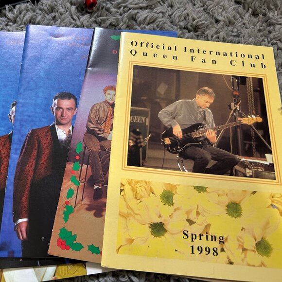 Queen Fan Club lot + 2006 Tour Programme - Picture 9 of 11